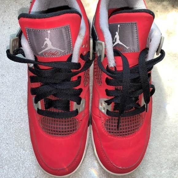 Jordan 4 Retro Toro Bravo - Picture 1 of 5